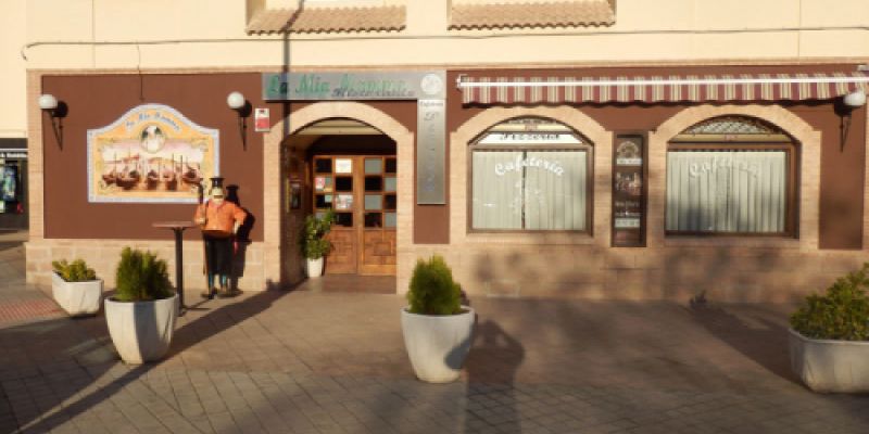 Fachada restaurante La Mía Mamma