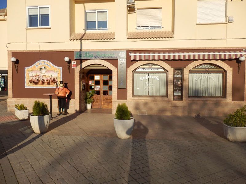 Fachada restaurante La Mía Mamma